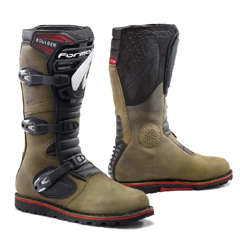 Forma Boulder Boots