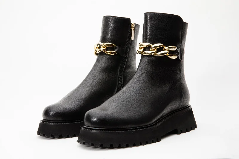 The Nassau Black Leather Ankle Women Boot