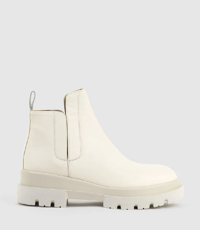 KASH Hidden Gusset Ankle Boot in Offwhite