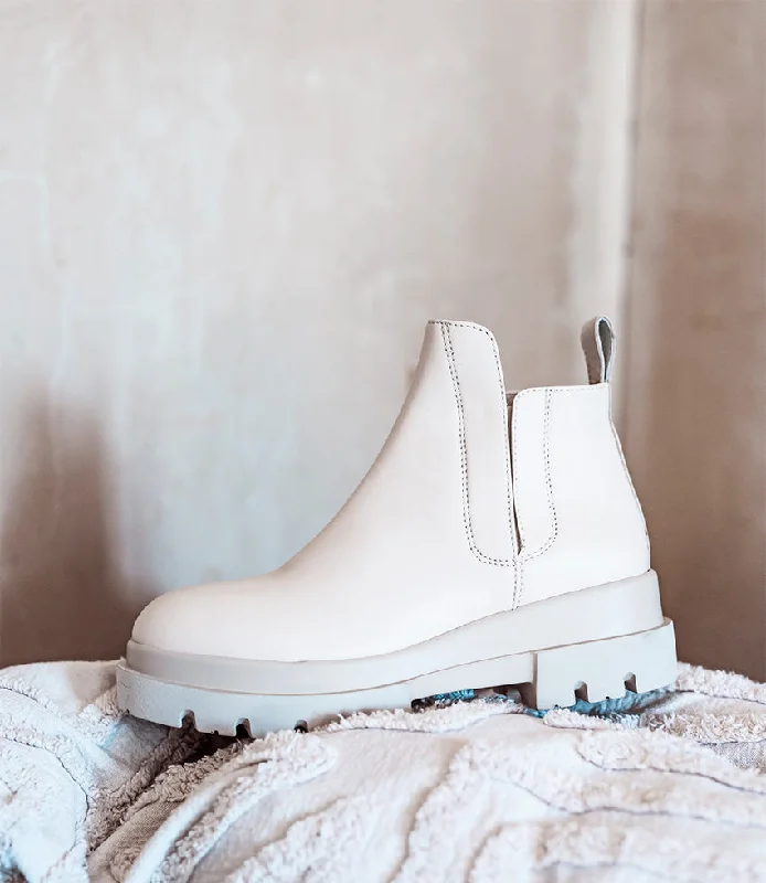 KASH Hidden Gusset Ankle Boot in Offwhite