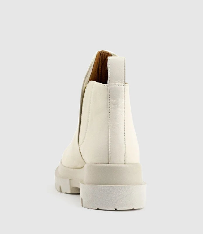 KASH Hidden Gusset Ankle Boot in Offwhite