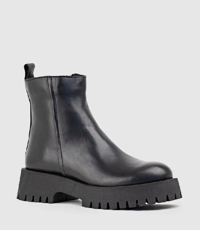 ULANI Ankle Boot on Thick Sole in Black