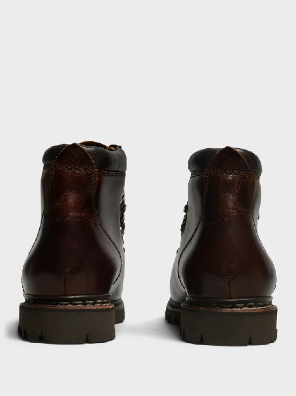 Avoriaz Boots in Brown