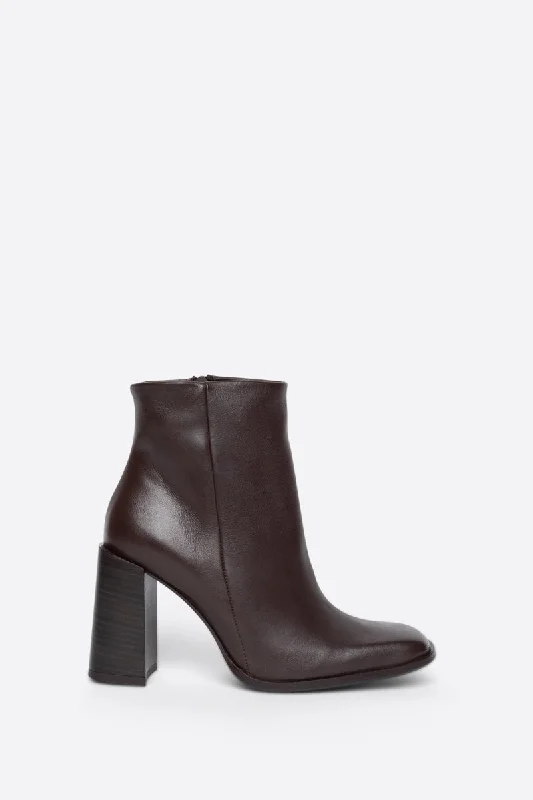 Passage Heeled Boot